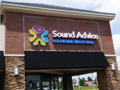 Sound Advice Hearing Doctors sign